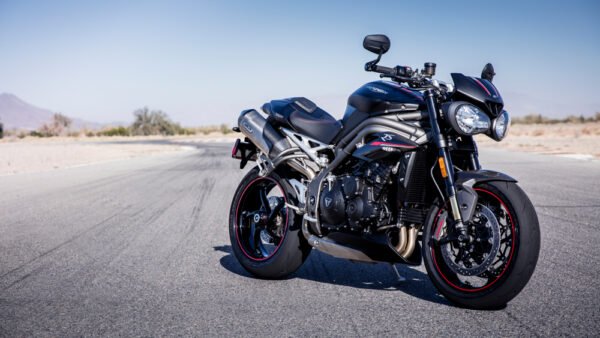 Triumph Speed Triple 1050 RS – Naked